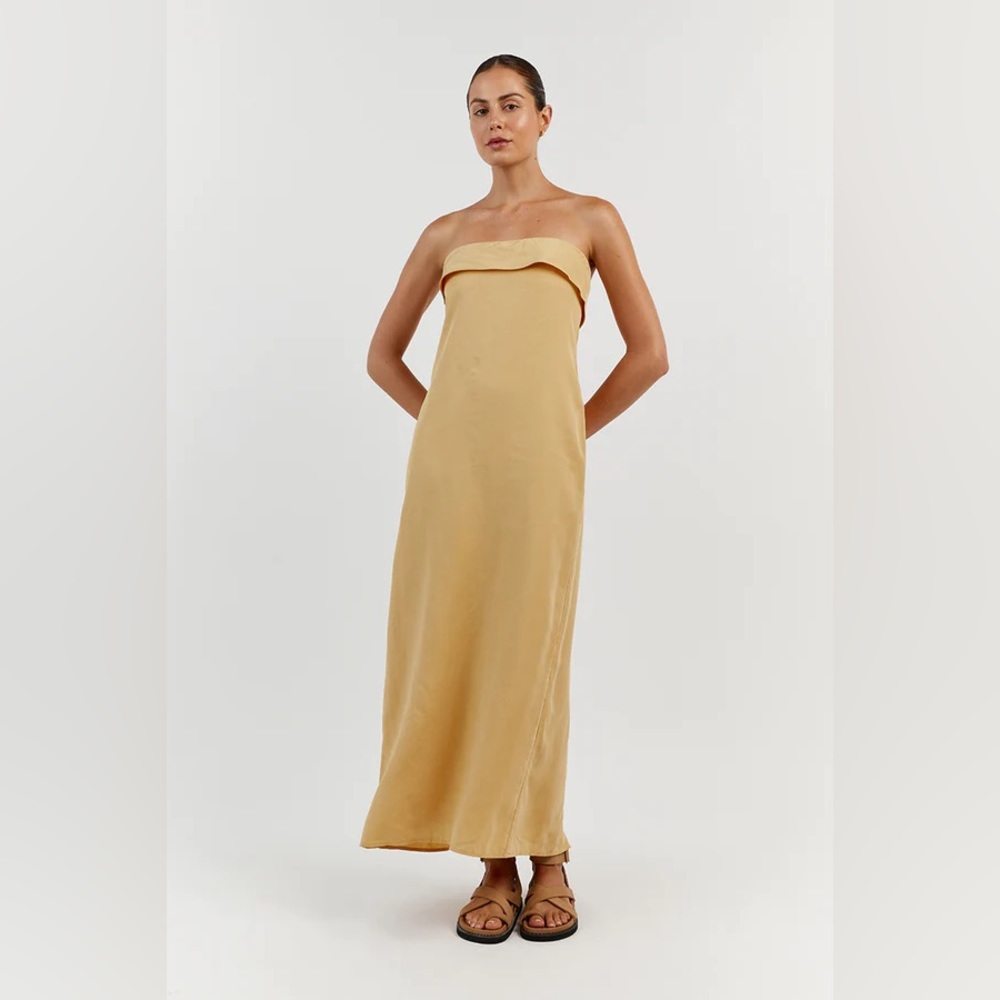 DISSH Strapless Midi Dress in Soft Yellow - Picture 4 of 10